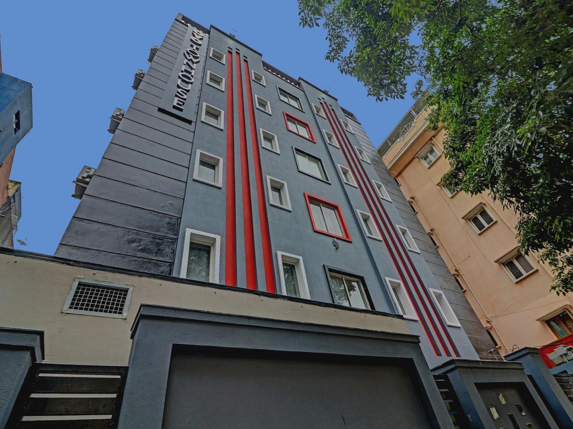 Townhouse S R Nagar Near Hyderabad Central Exterior photo
