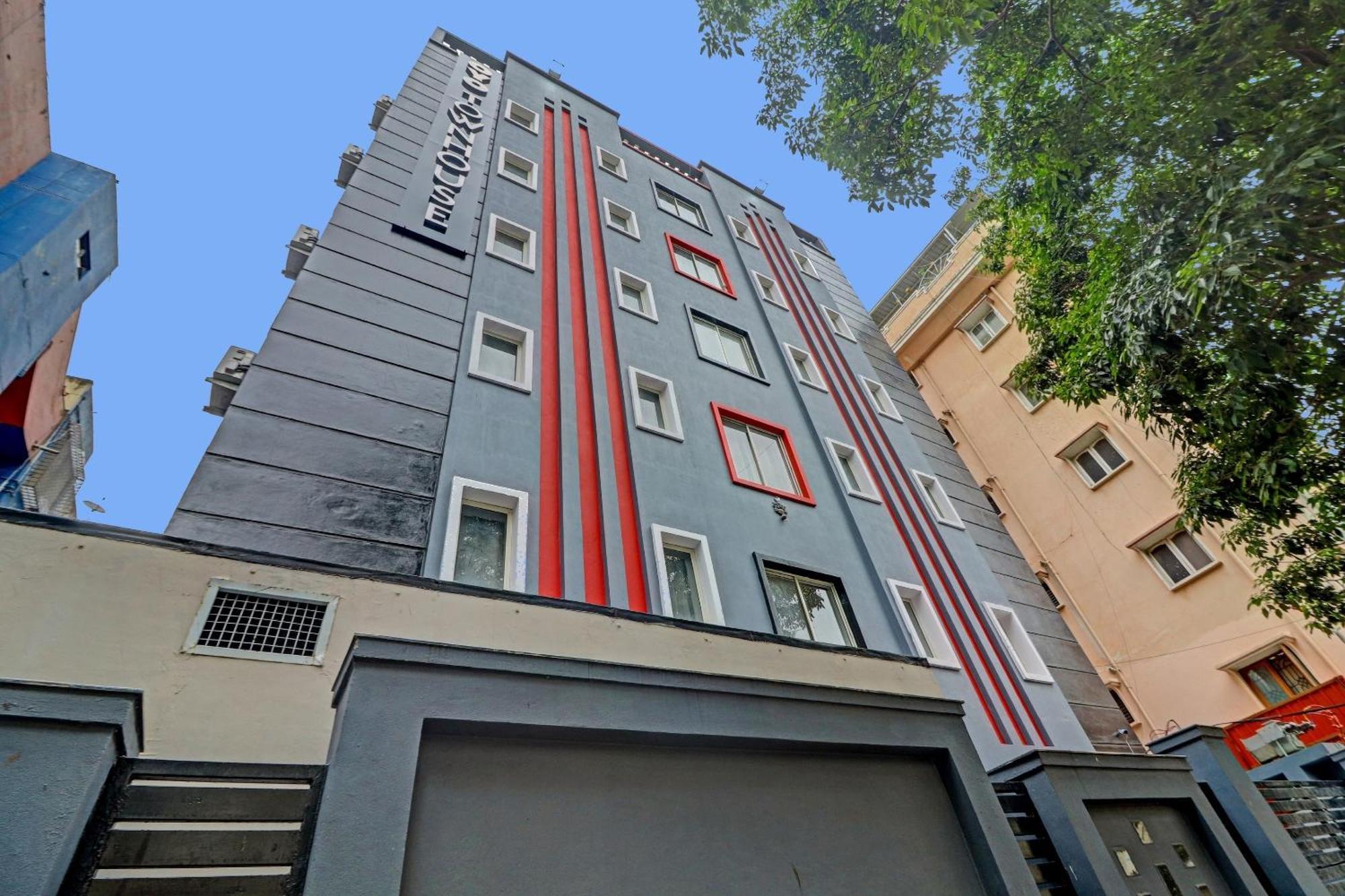 Townhouse S R Nagar Near Hyderabad Central Exterior photo