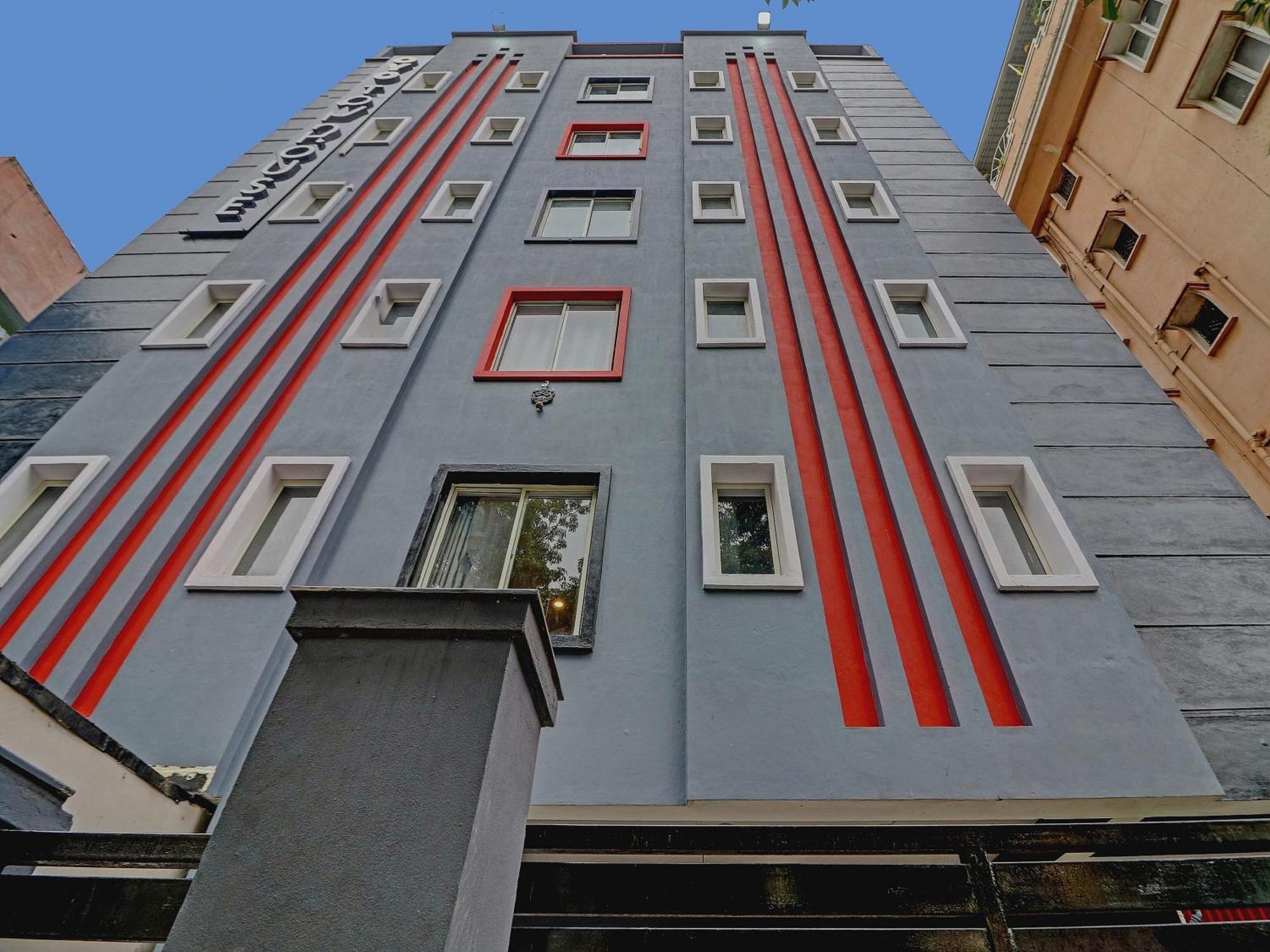 Townhouse S R Nagar Near Hyderabad Central Exterior photo