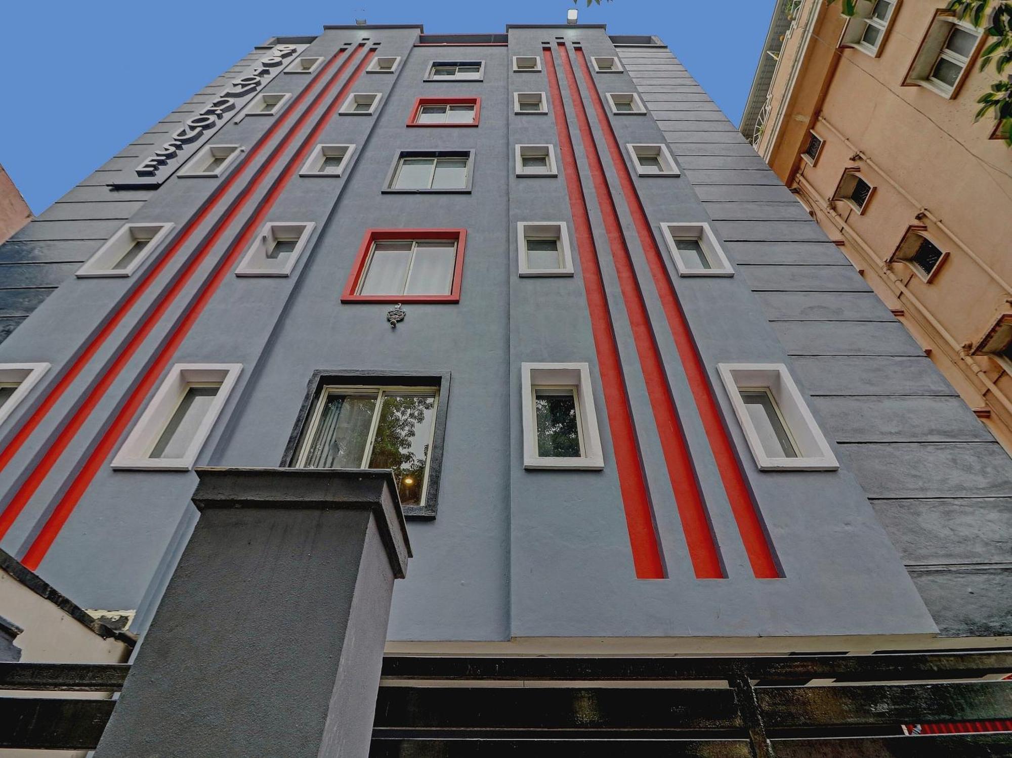 Townhouse S R Nagar Near Hyderabad Central Exterior photo